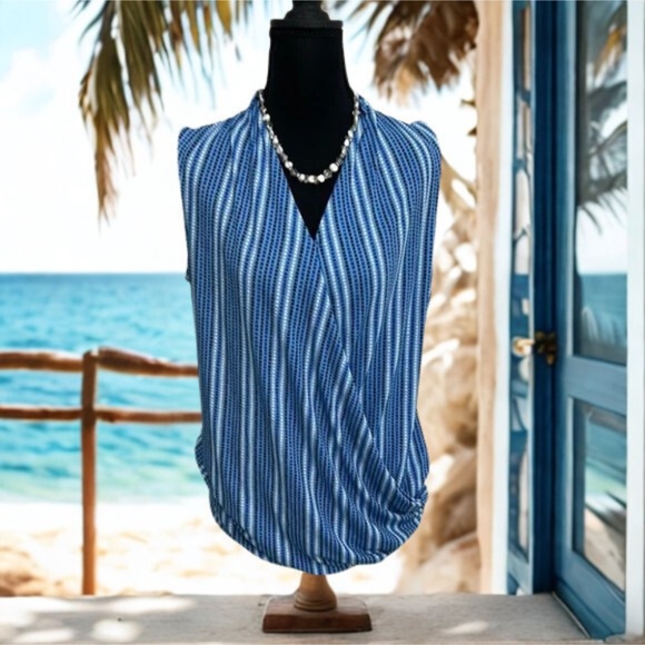 Liz Claiborne Tops - Liz Claiborne Blue Striped Women's Top